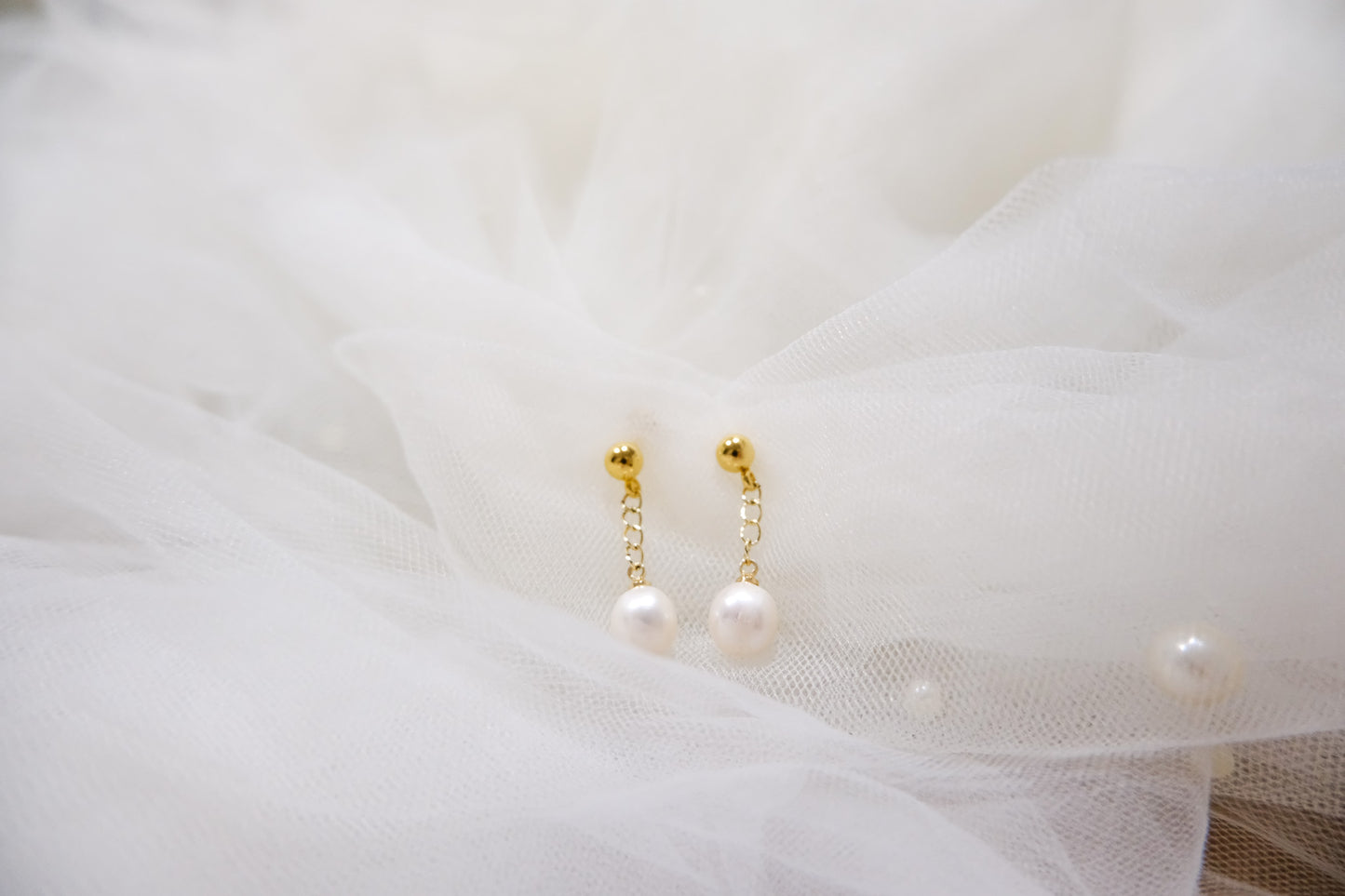 Hiwaga Dangling Chain Earrings