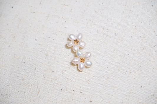 Marikit Rice Pearl Earrings